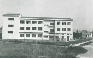 Liceo Vallisneri:Ala Nord dei Laboratori nella nuova sede del 1964 - Foto F.lli Puccinelli